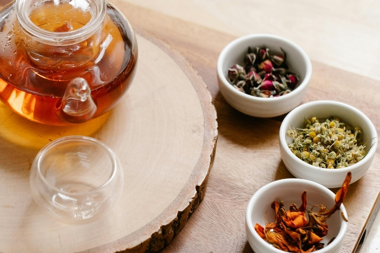 Bitki Çayları ( Herbal Teas )